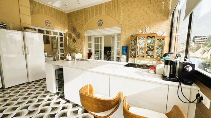 Image No.6-5 Bed Villa for sale