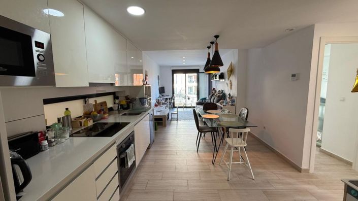 Image No.18-2 Bed Apartment for sale