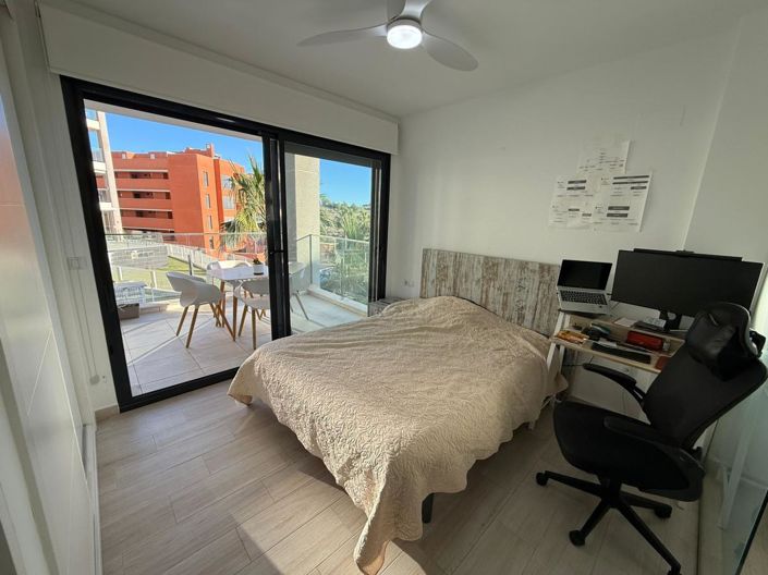 Image No.19-2 Bed Apartment for sale