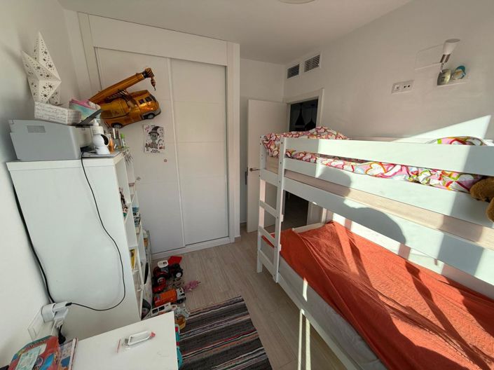 Image No.28-2 Bed Apartment for sale