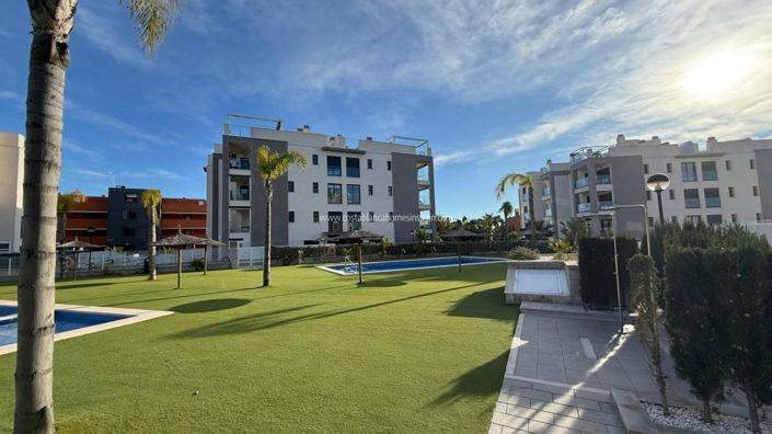 Image No.6-2 Bed Apartment for sale