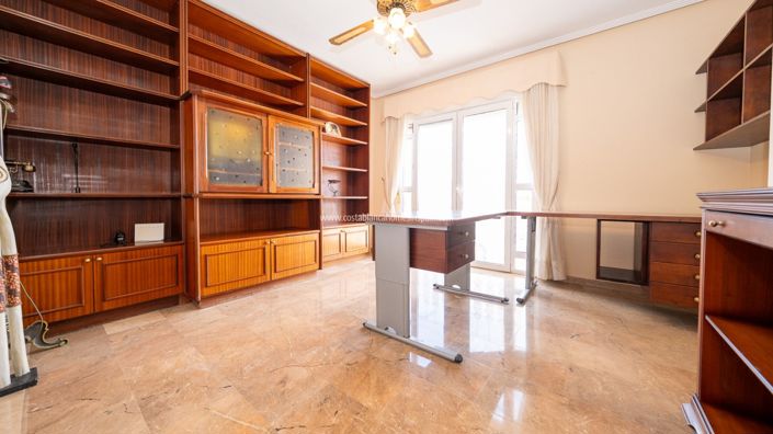 Image No.21-Propriété de 4 chambres à vendre à Torrevieja