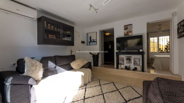 Image No.28-4 Bed Villa for sale