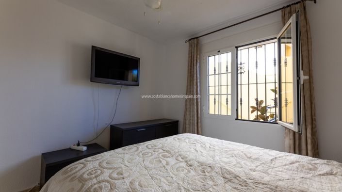 Image No.33-4 Bed Villa for sale