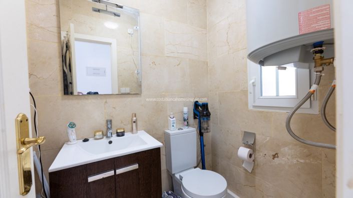 Image No.8-4 Bed Villa for sale