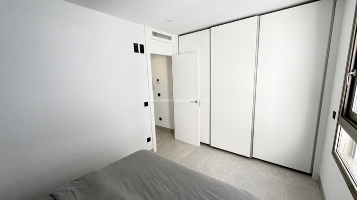 Image No.25-Villa de 4 chambres à vendre à Villamartin