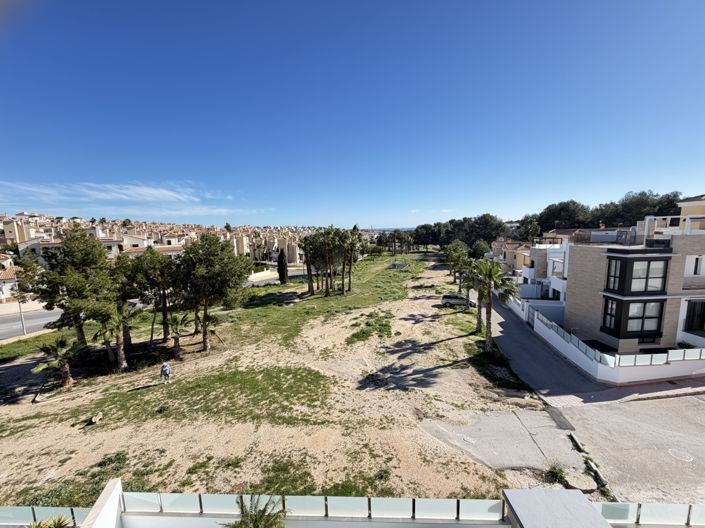 Image No.31-Villa de 4 chambres à vendre à Villamartin