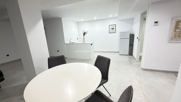 Image No.38-Villa de 4 chambres à vendre à Villamartin