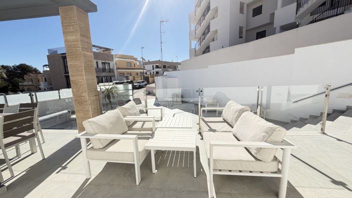 Image No.4-Villa de 4 chambres à vendre à Villamartin