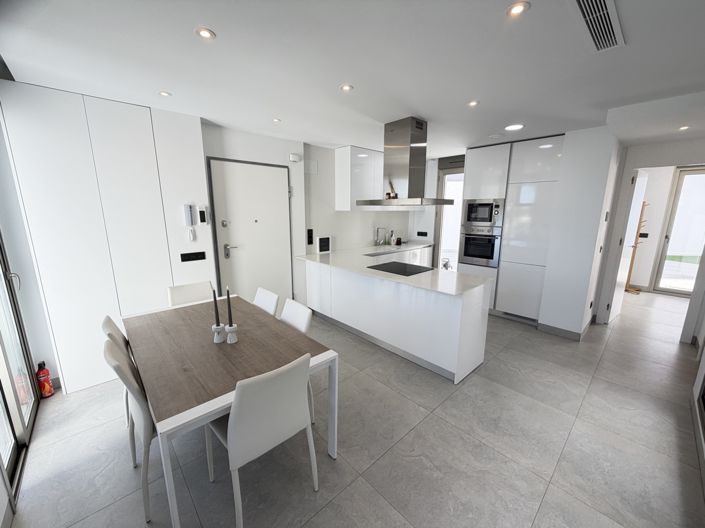 Image No.8-Villa de 4 chambres à vendre à Villamartin