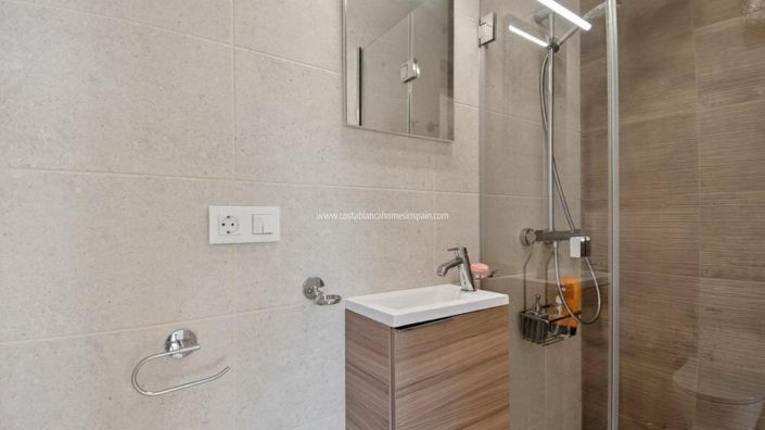 Image No.14-Villa de 4 chambres à vendre à Orihuela Costa