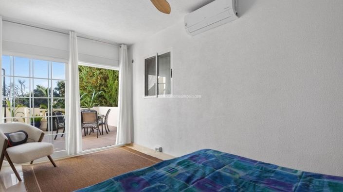 Image No.16-Villa de 4 chambres à vendre à Orihuela Costa