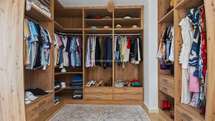 Image No.17-Villa de 4 chambres à vendre à Orihuela Costa