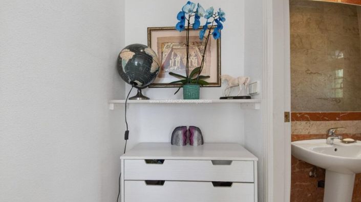 Image No.24-Villa de 4 chambres à vendre à Orihuela Costa