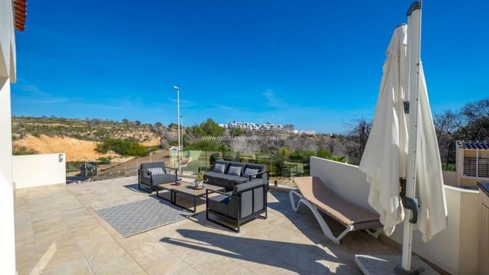 Image No.32-Villa de 4 chambres à vendre à Orihuela Costa