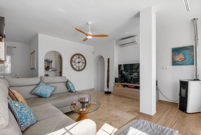 Image No.7-4 Bed Villa for sale