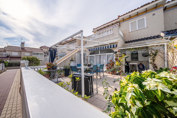 Image No.3-Appartement de 2 chambres à vendre à Playa Flamenca