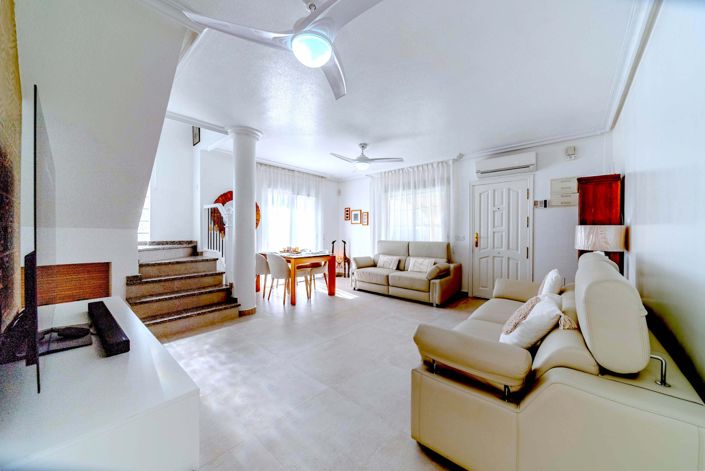 Image No.13-3 Bed Villa for sale