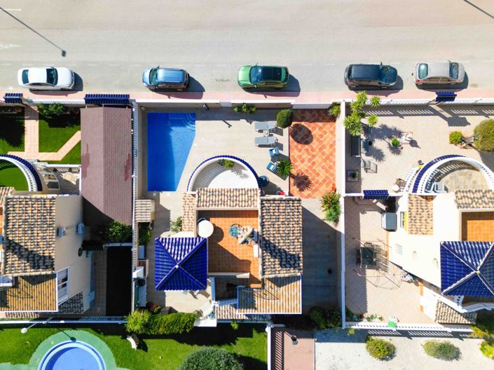 Image No.3-3 Bed Villa for sale