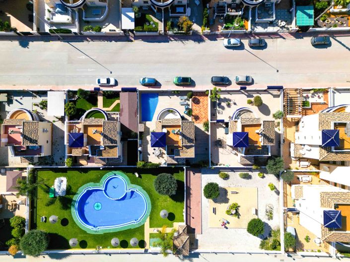 Image No.37-3 Bed Villa for sale