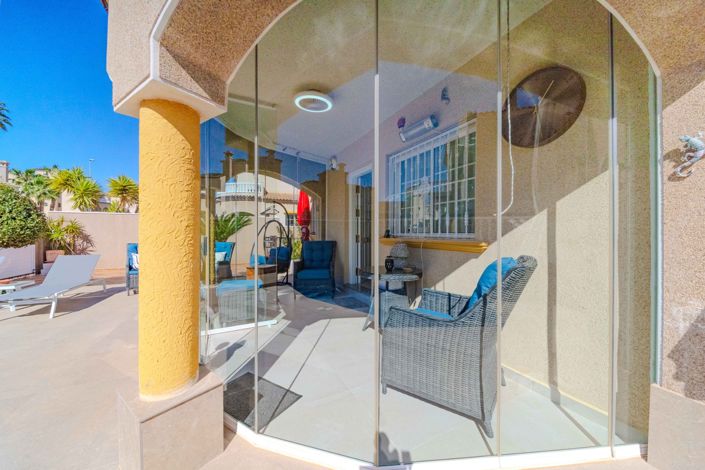 Image No.7-3 Bed Villa for sale