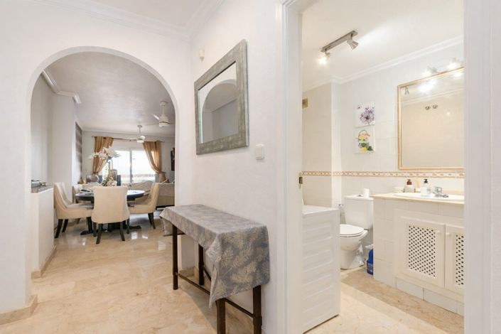 Image No.2-Appartement de 2 chambres à vendre à Playa Flamenca