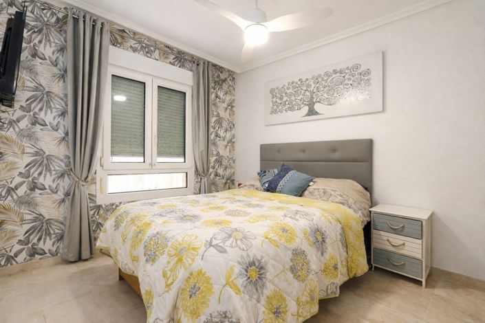 Image No.3-Appartement de 2 chambres à vendre à Playa Flamenca