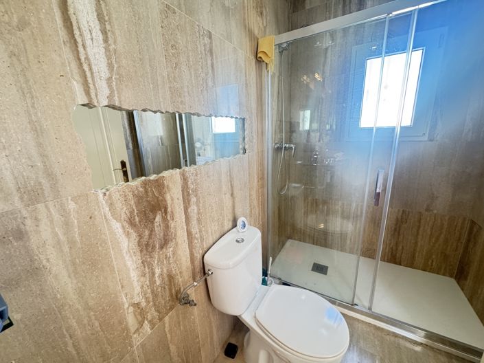 Image No.16-3 Bed Villa for sale