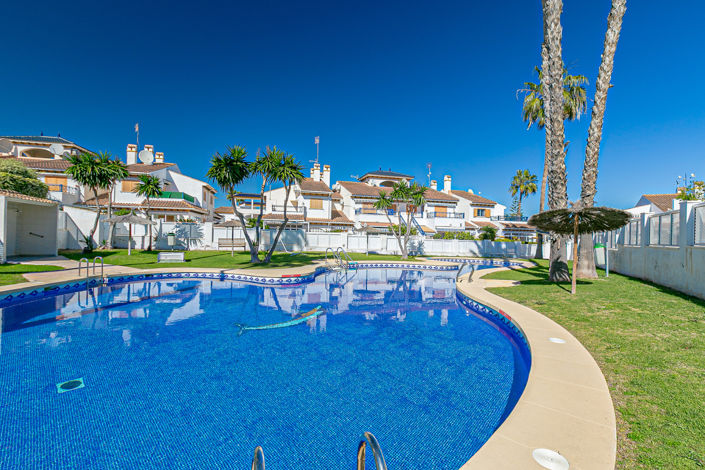 Image No.47-2 Bed Property for sale