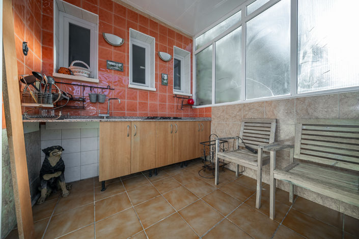 Image No.25-4 Bed Property for sale