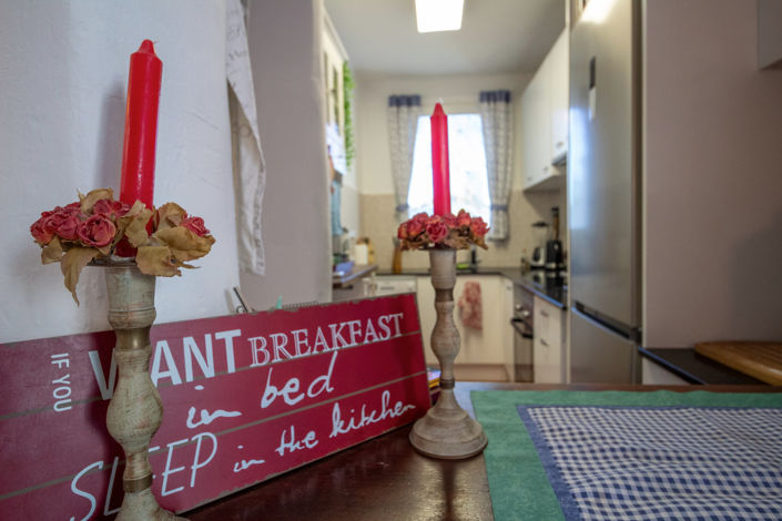 Image No.11-2 Bed Property for sale