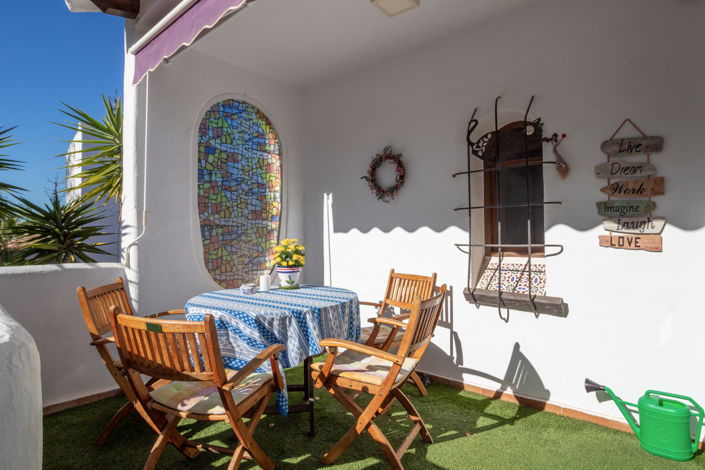 Image No.4-2 Bed Property for sale