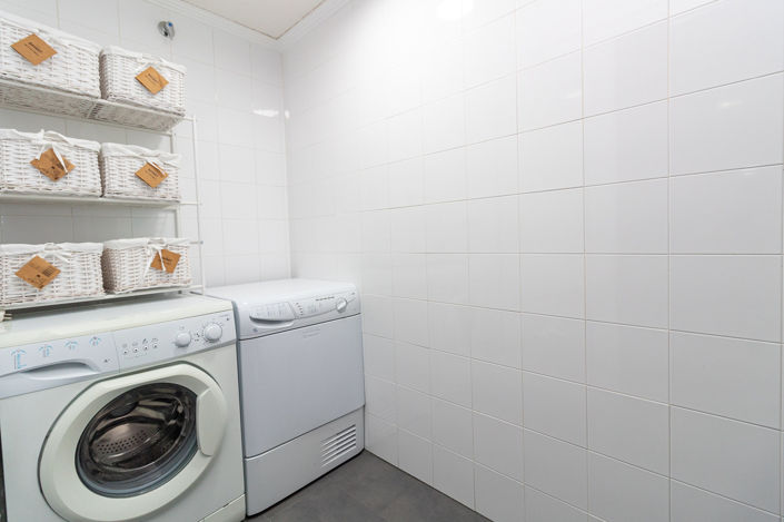 Image No.21-3 Bed Apartment for sale