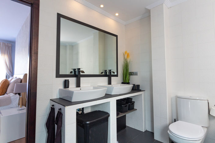 Image No.33-3 Bed Apartment for sale