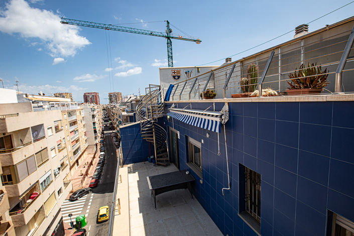 Image No.41-3 Bed Apartment for sale