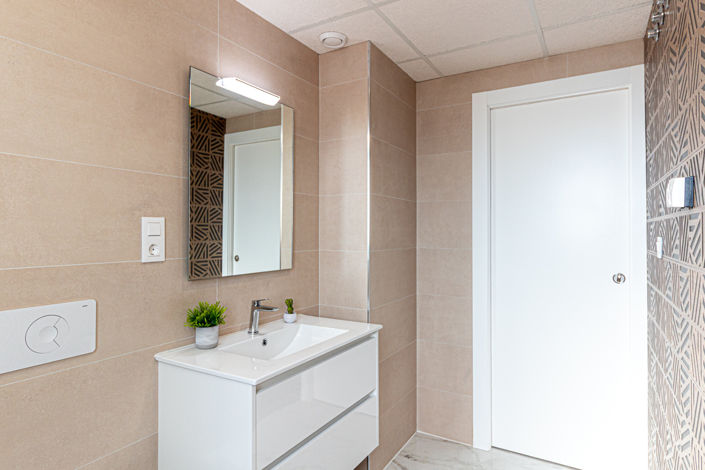 Image No.13-2 Bed Apartment for sale