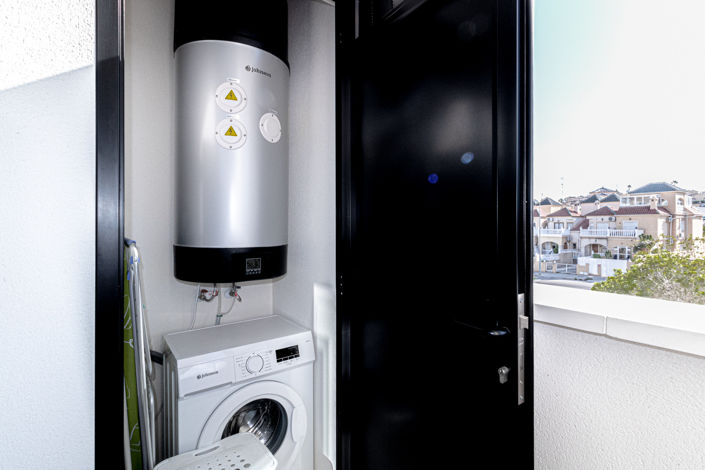 Image No.26-2 Bed Apartment for sale