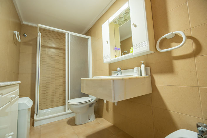 Image No.17-2 Bed Apartment for sale