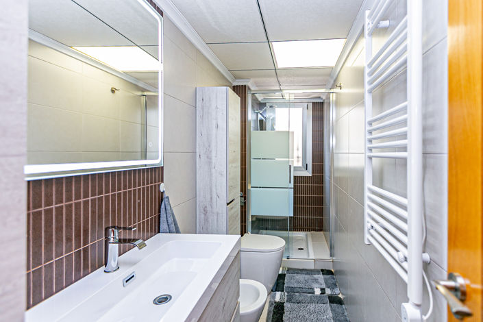 Image No.39-3 Bed Townhouse for sale