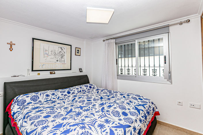 Image No.44-3 Bed Townhouse for sale