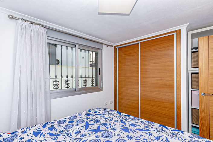 Image No.47-3 Bed Townhouse for sale