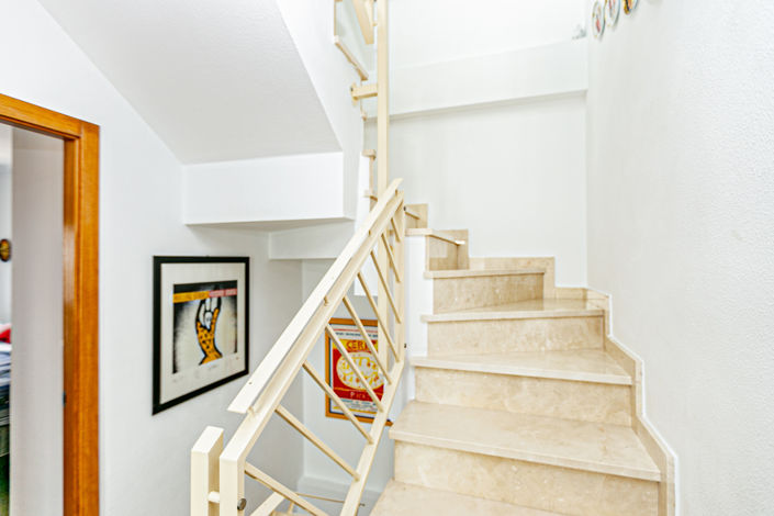 Image No.48-3 Bed Townhouse for sale