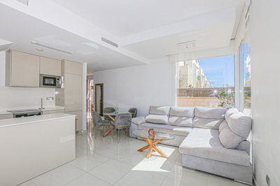 o1j4scse18cdn8h6jrr10g38m13m