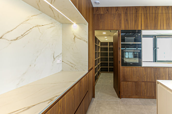 Image No.22-5 Bed Townhouse for sale