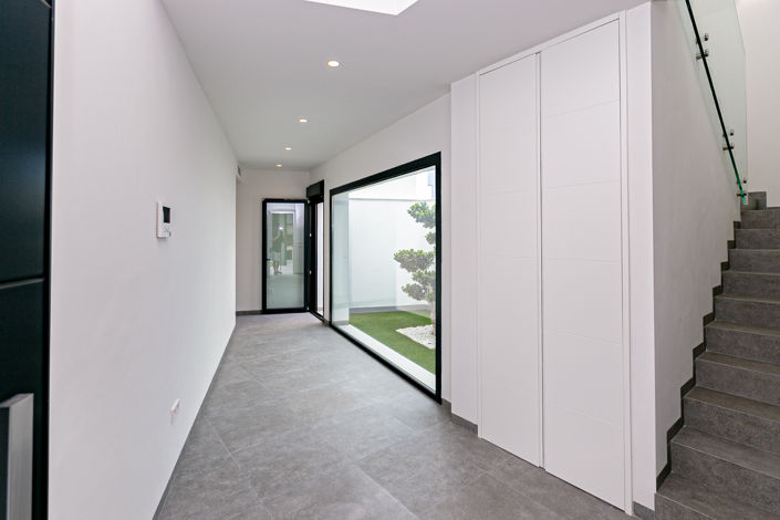 Image No.5-5 Bed Townhouse for sale