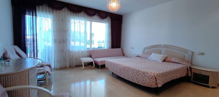 Image No.8-Propriété de 9 chambres à vendre à Albir