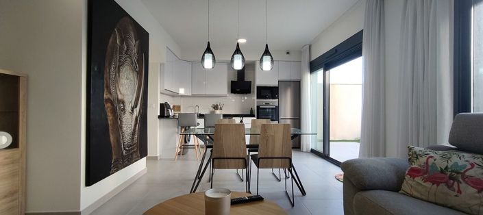 Image No.7-3 Bed Villa for sale