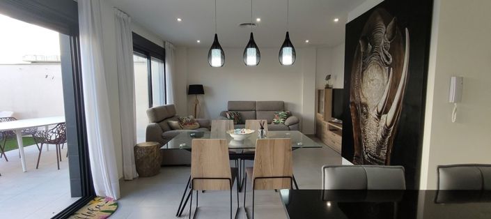 Image No.9-3 Bed Villa for sale