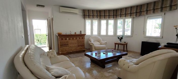 Image No.7-3 Bed Villa for sale