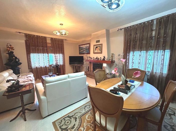 Image No.14-3 Bed Villa for sale